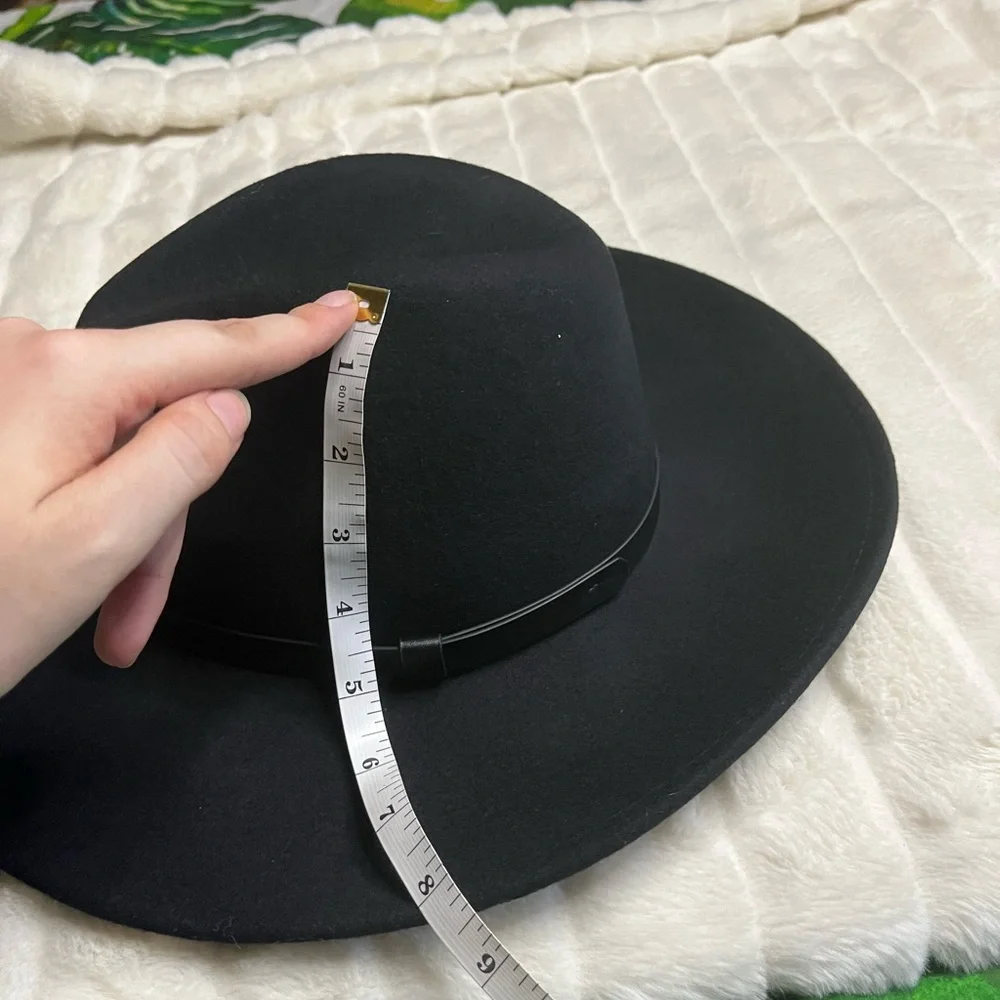 NWT Urban Outfitters OSFM Black Wide Brim Casual Festival Summer Midwest Hat